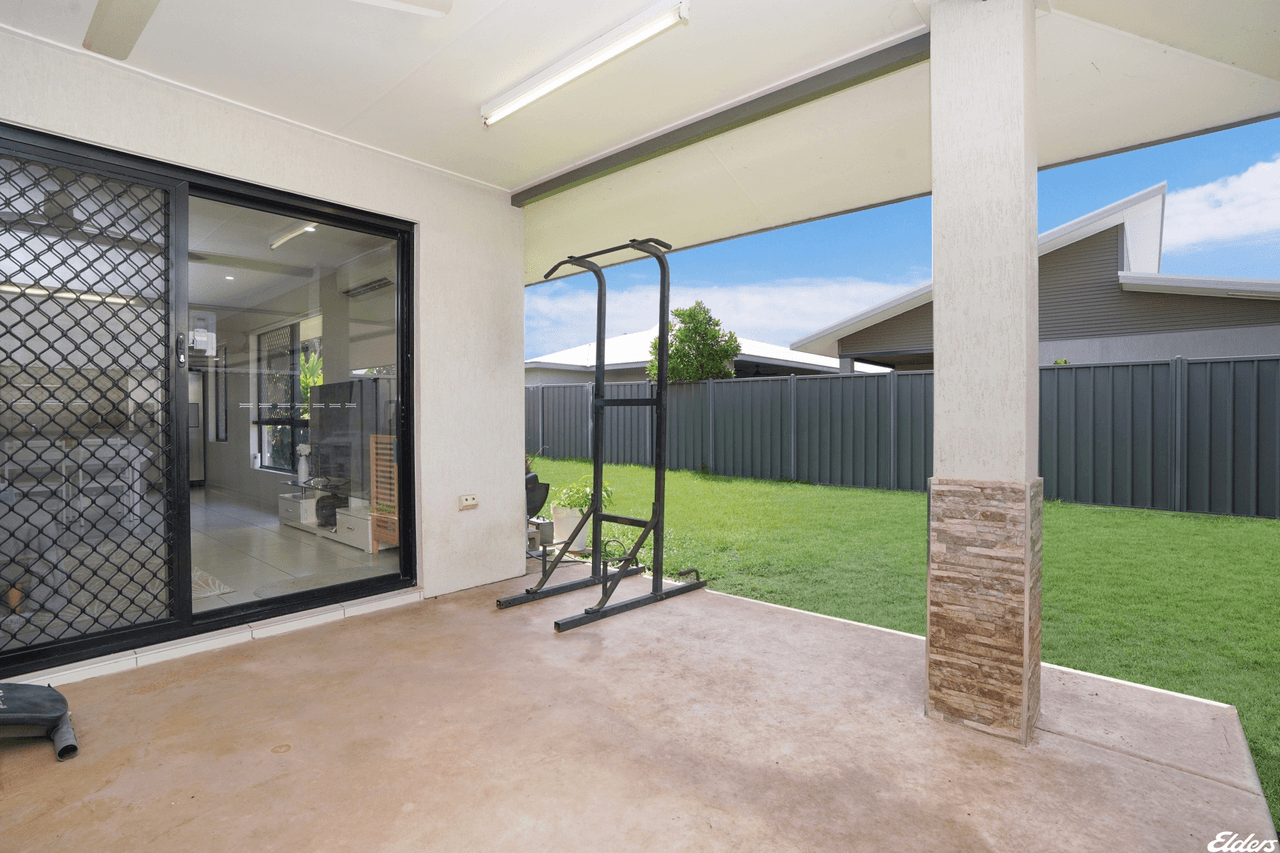 17 Bloodwood Street, Zuccoli, NT 0832