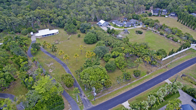 55 James Cook Drive, KEWARRA BEACH, QLD 4879