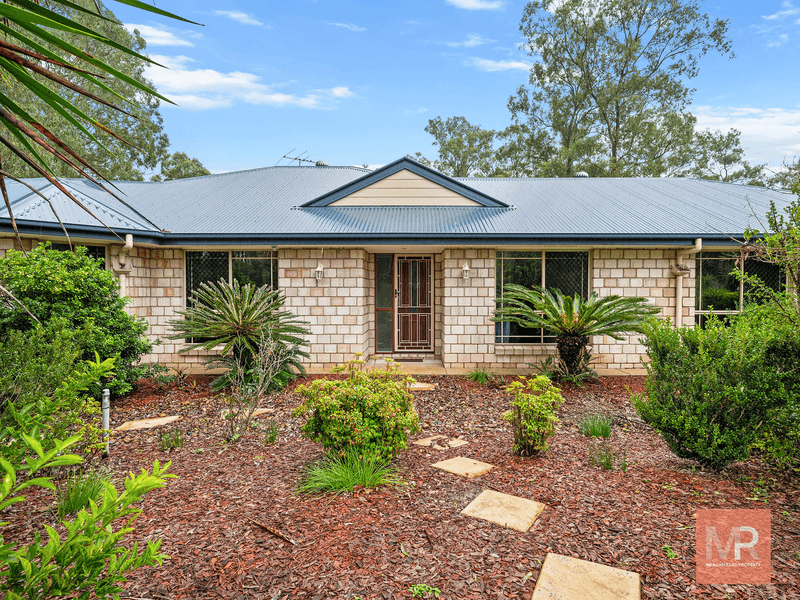 38 River Oak Drive, FLAGSTONE, QLD 4280