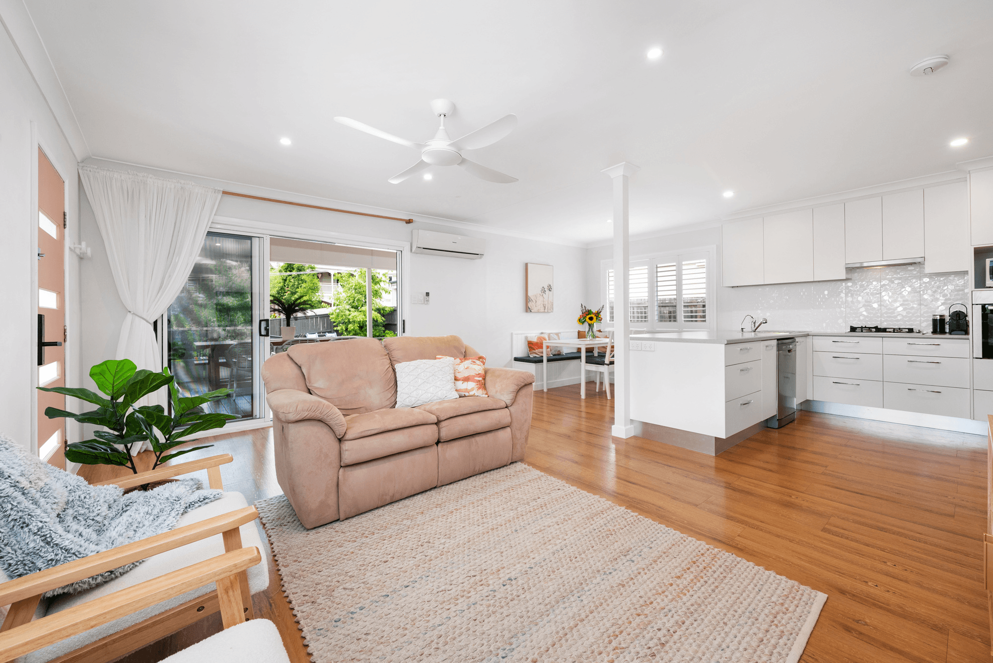 2 Dempster Street, TOOWONG, QLD 4066