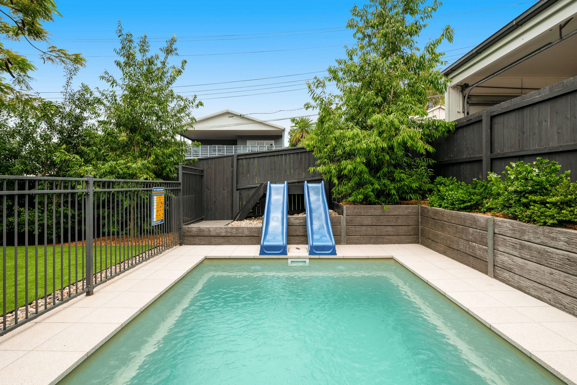 2 Dempster Street, TOOWONG, QLD 4066