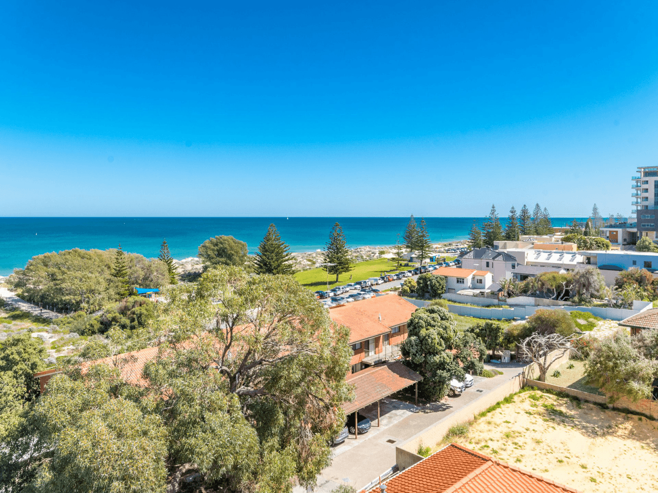 7/285 West Coast Highway, SCARBOROUGH, WA 6019