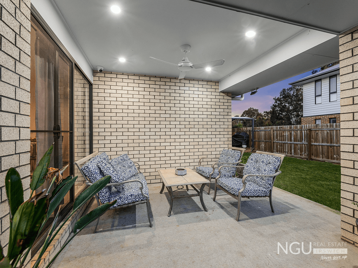 6 Goodland Place, Augustine Heights, QLD 4300