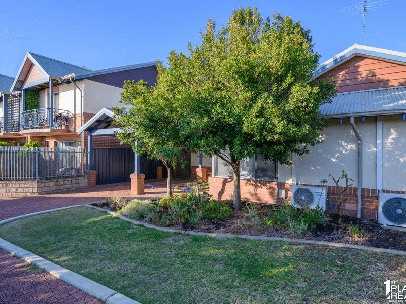 Unit 12/1 Waterside Dr, DUDLEY PARK, WA 6210