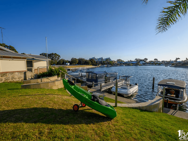 Unit 12/1 Waterside Dr, DUDLEY PARK, WA 6210
