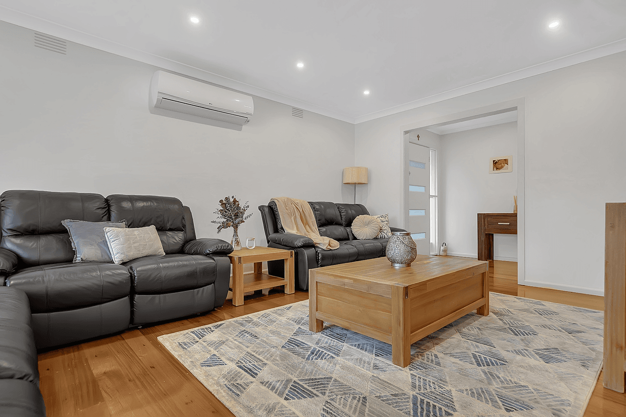 35 Rosemary Drive, LALOR, VIC 3075