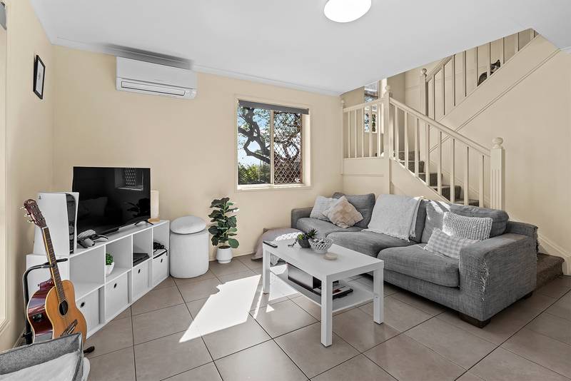 4/9 Figgis Street, KEDRON, QLD 4031