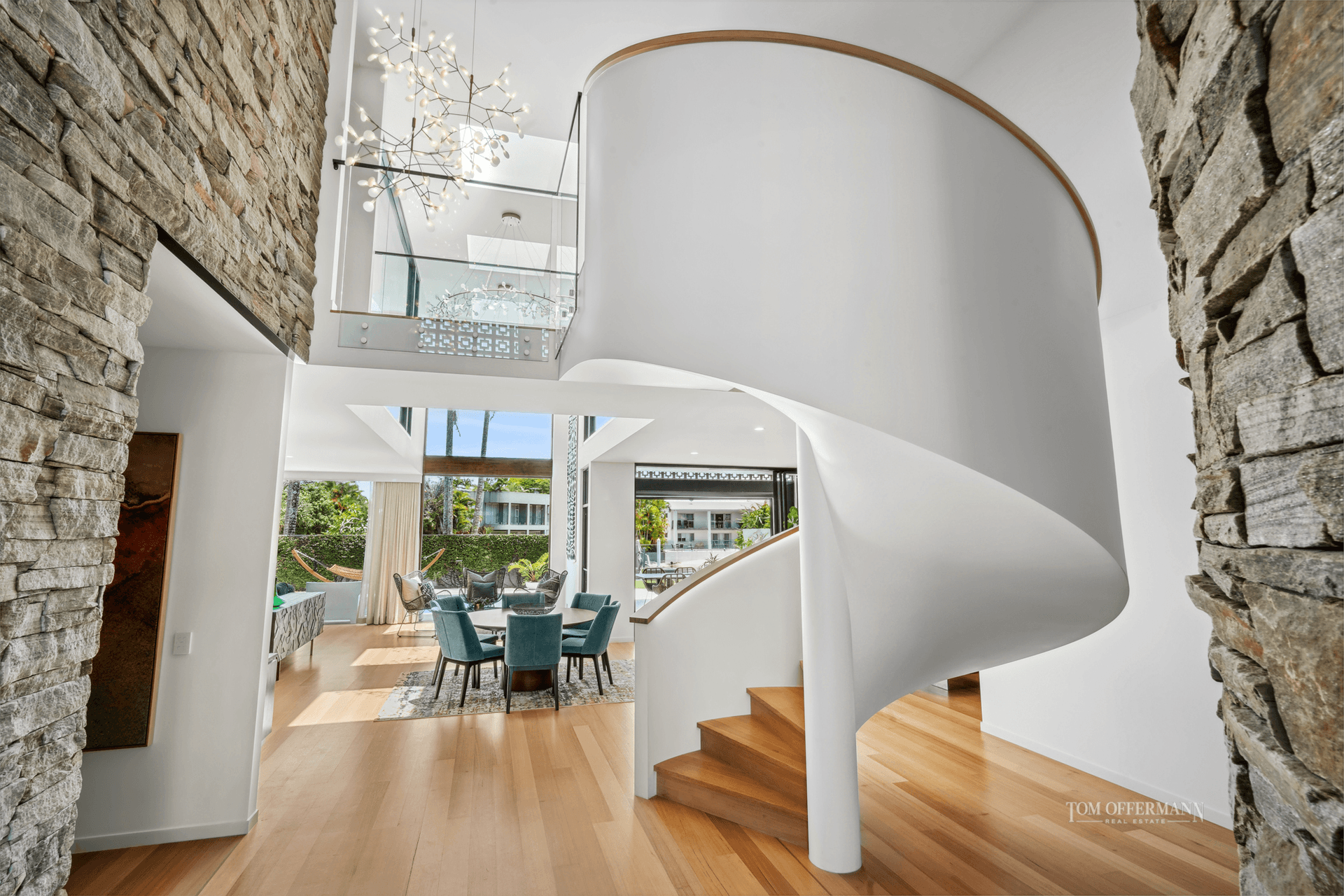 17 Mossman Court, Noosa Heads, QLD 4567