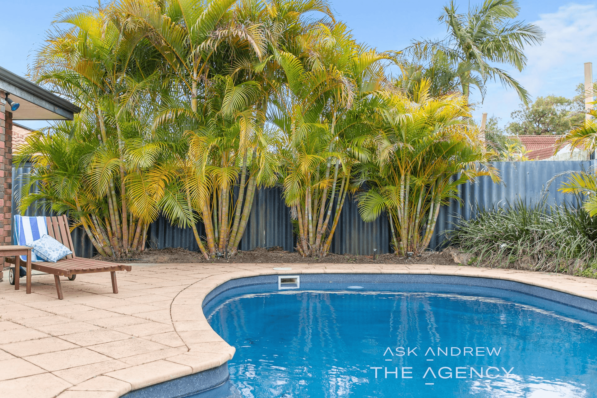 10 Hatfield Way, Booragoon, WA 6154