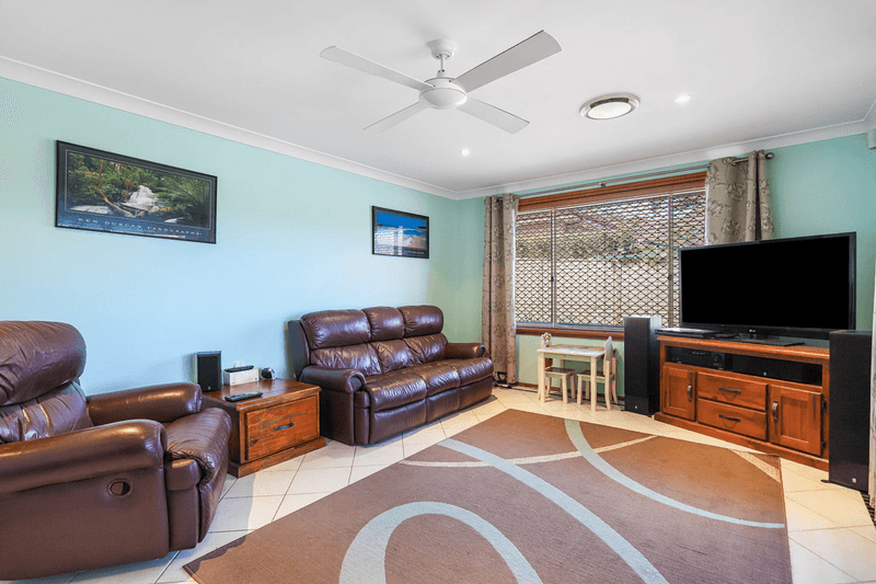 18 Alamar Cres, QUAKERS HILL, NSW 2763