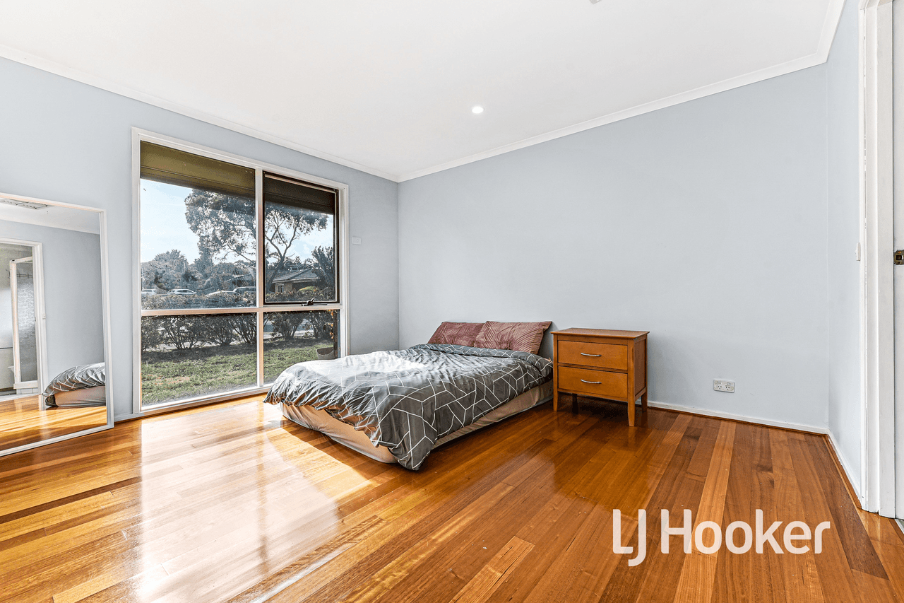 15 Branton Drive, HAMPTON PARK, VIC 3976