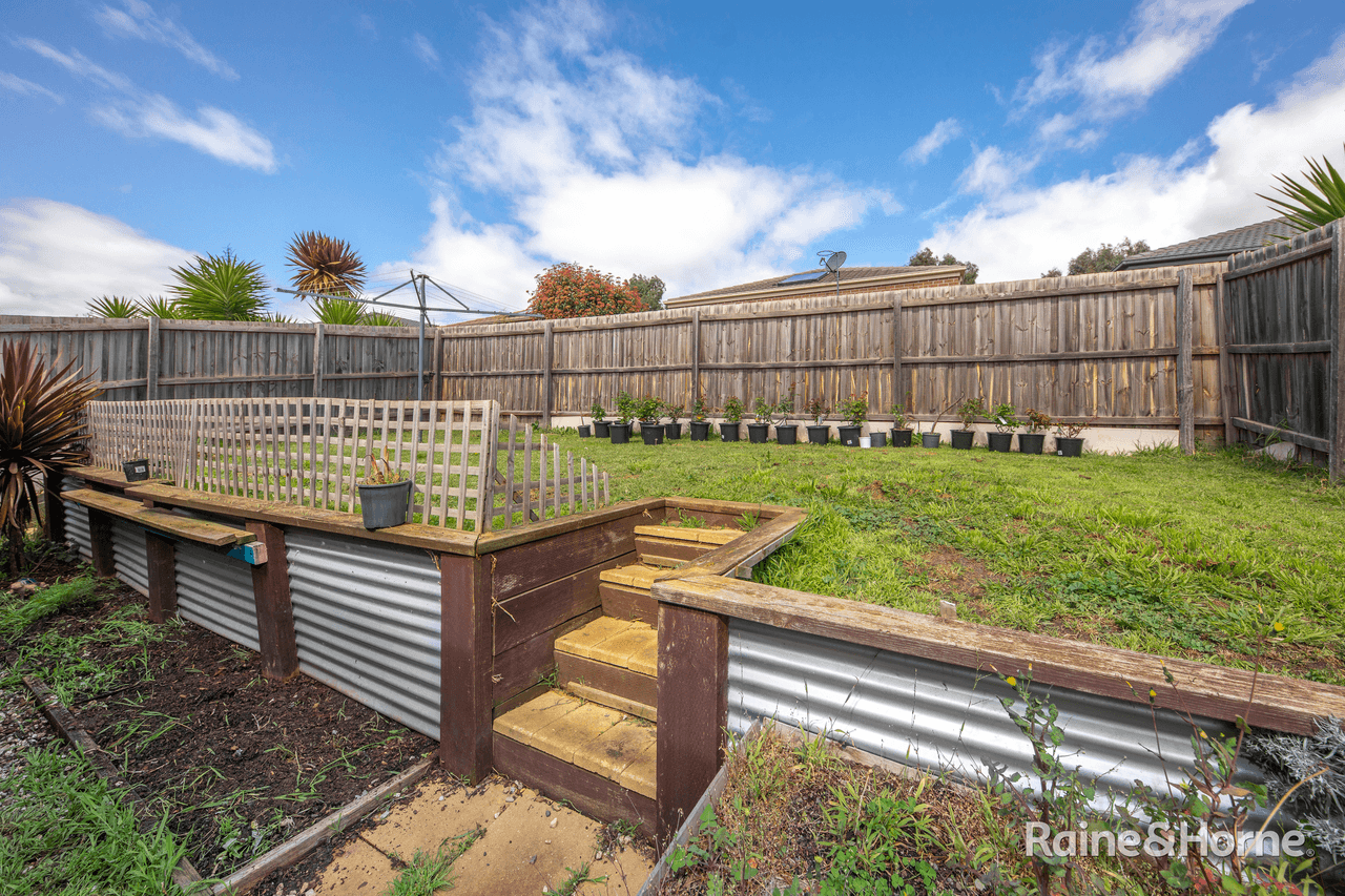 14 Trott Street, SUNBURY, VIC 3429