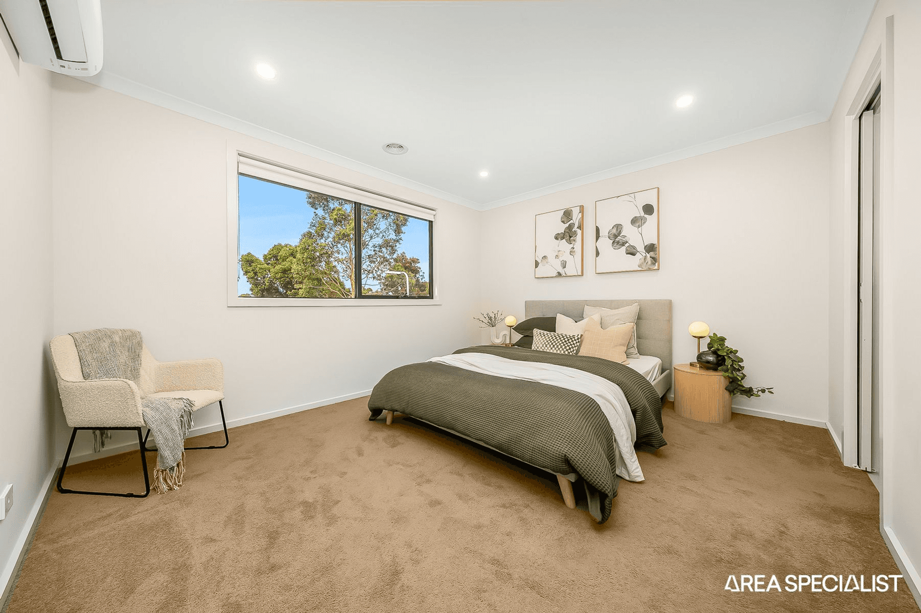 1 Portrait Place, Clyde North, VIC 3978