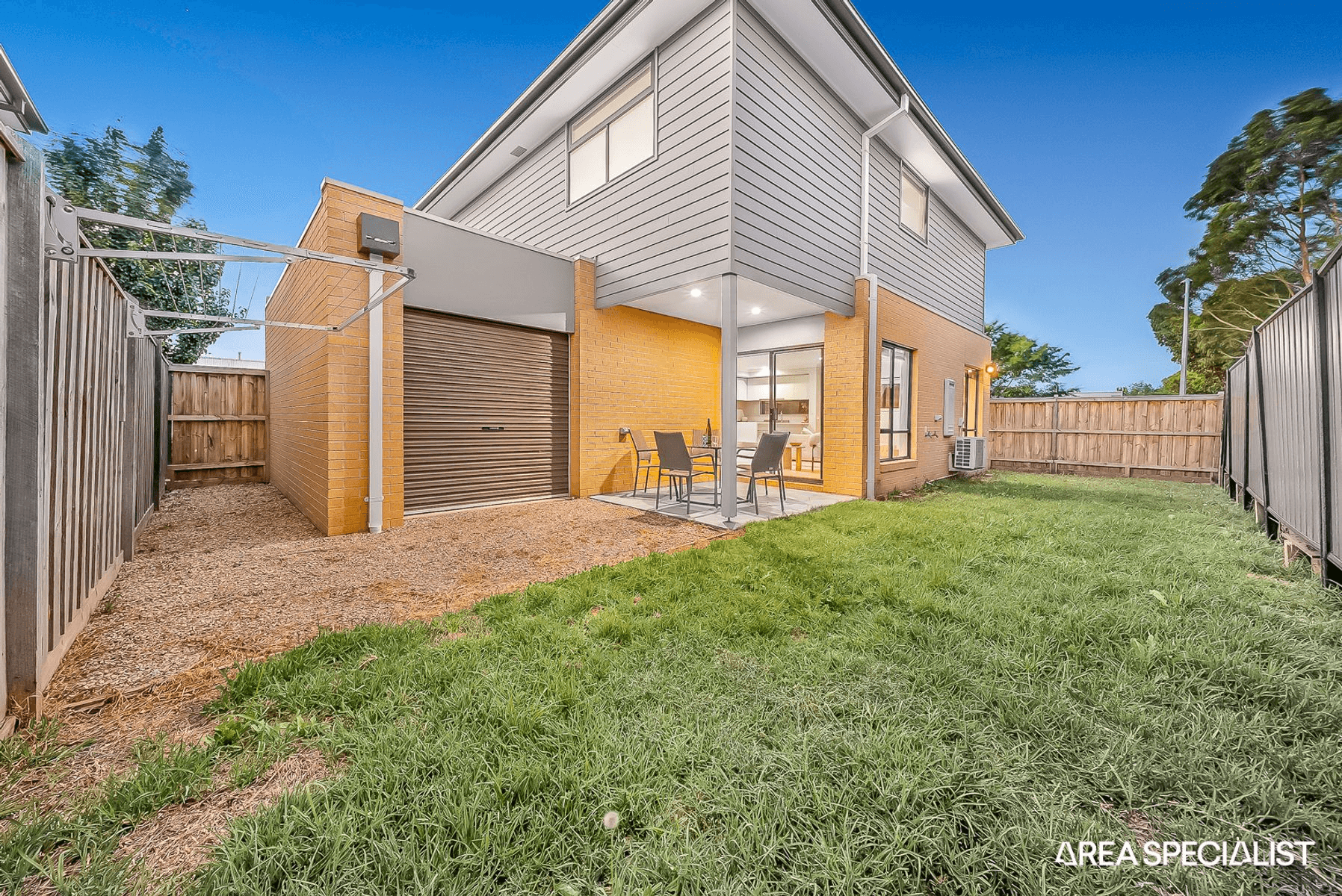 1 Portrait Place, Clyde North, VIC 3978