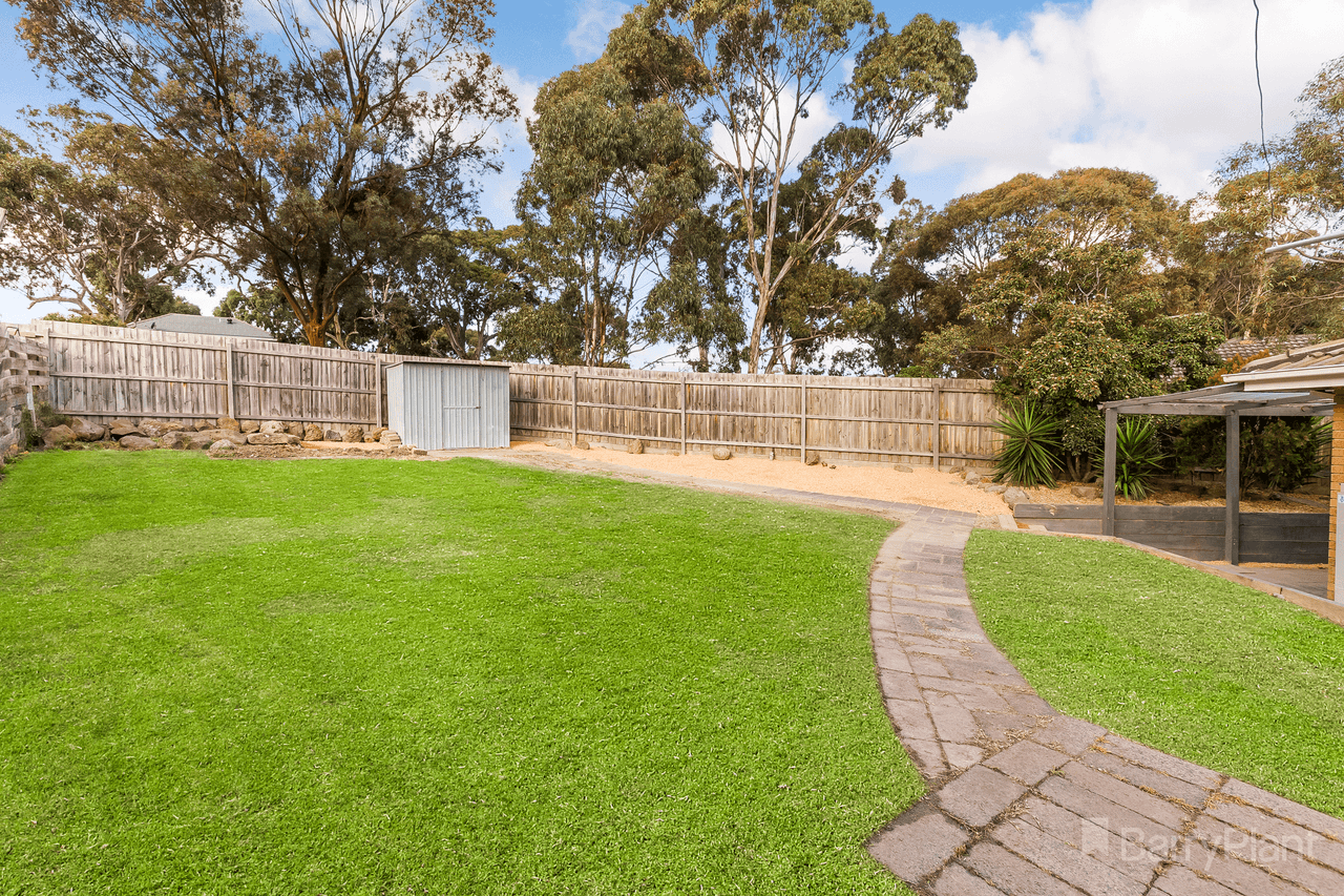 25 Isaacs Close, SUNBURY, VIC 3429