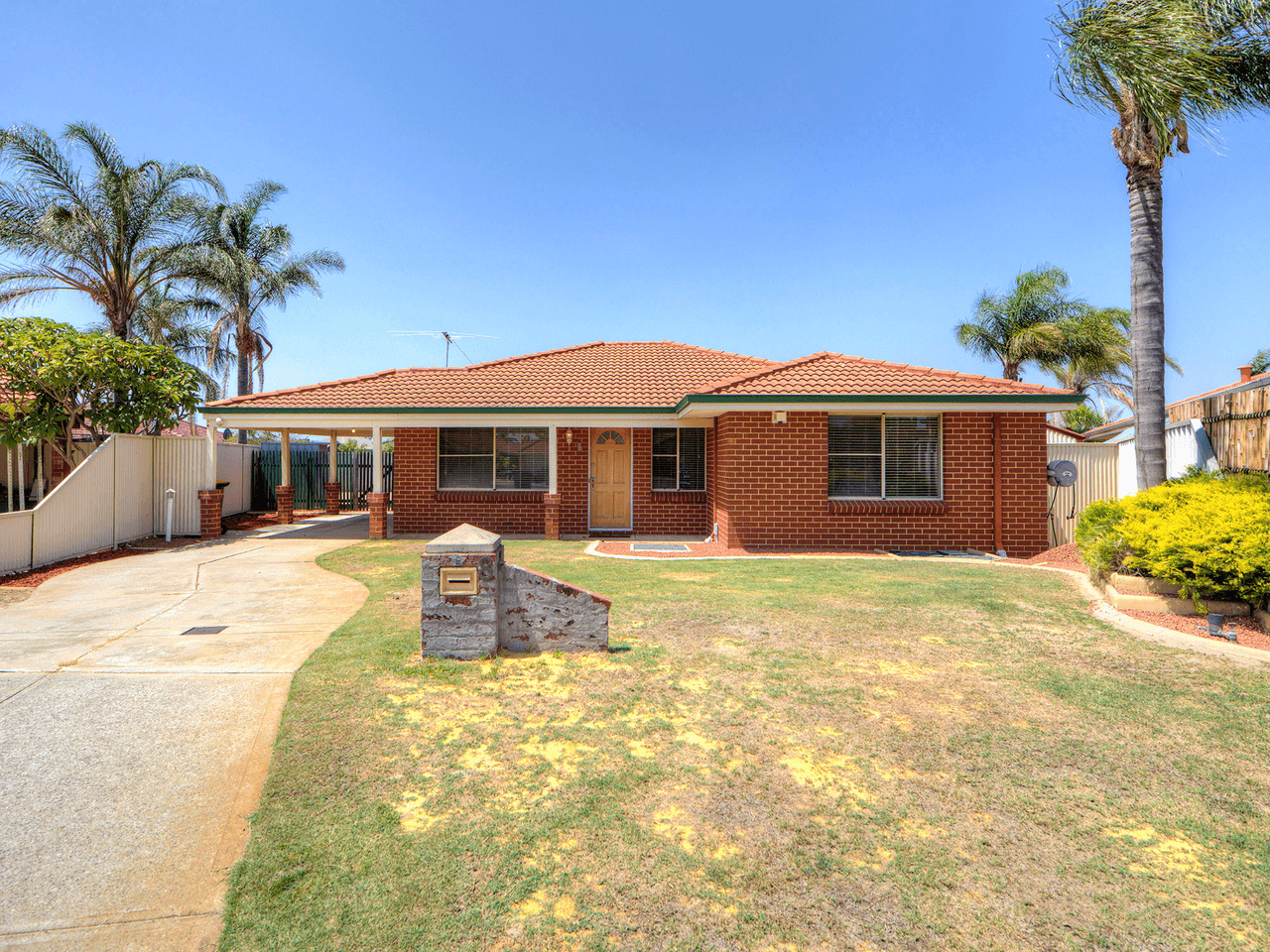 8 Talisker Mews, BALLAJURA, WA 6066