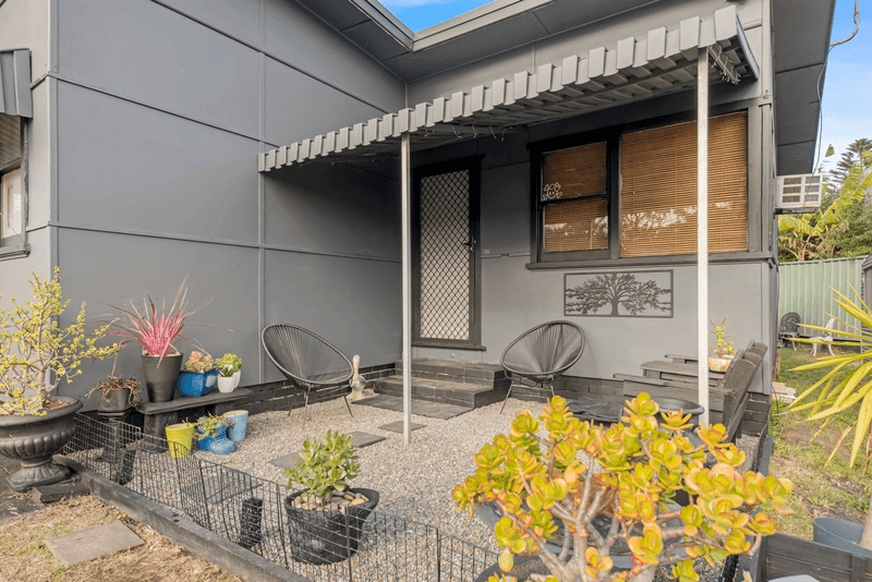 26 Gosford Avenue, THE ENTRANCE, NSW 2261