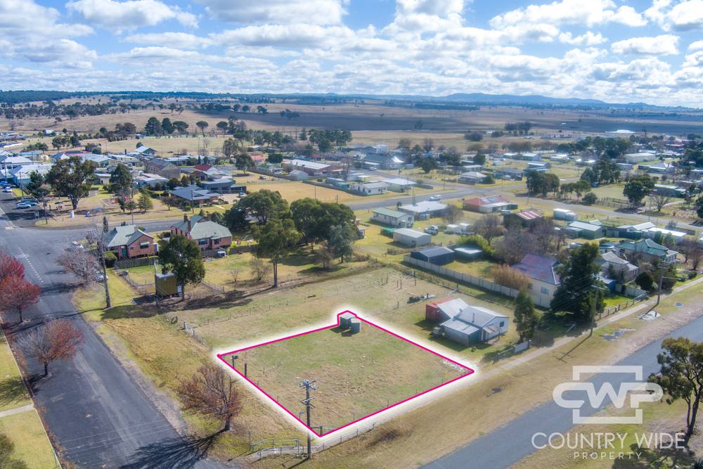 18 Young Street, DEEPWATER, NSW 2371