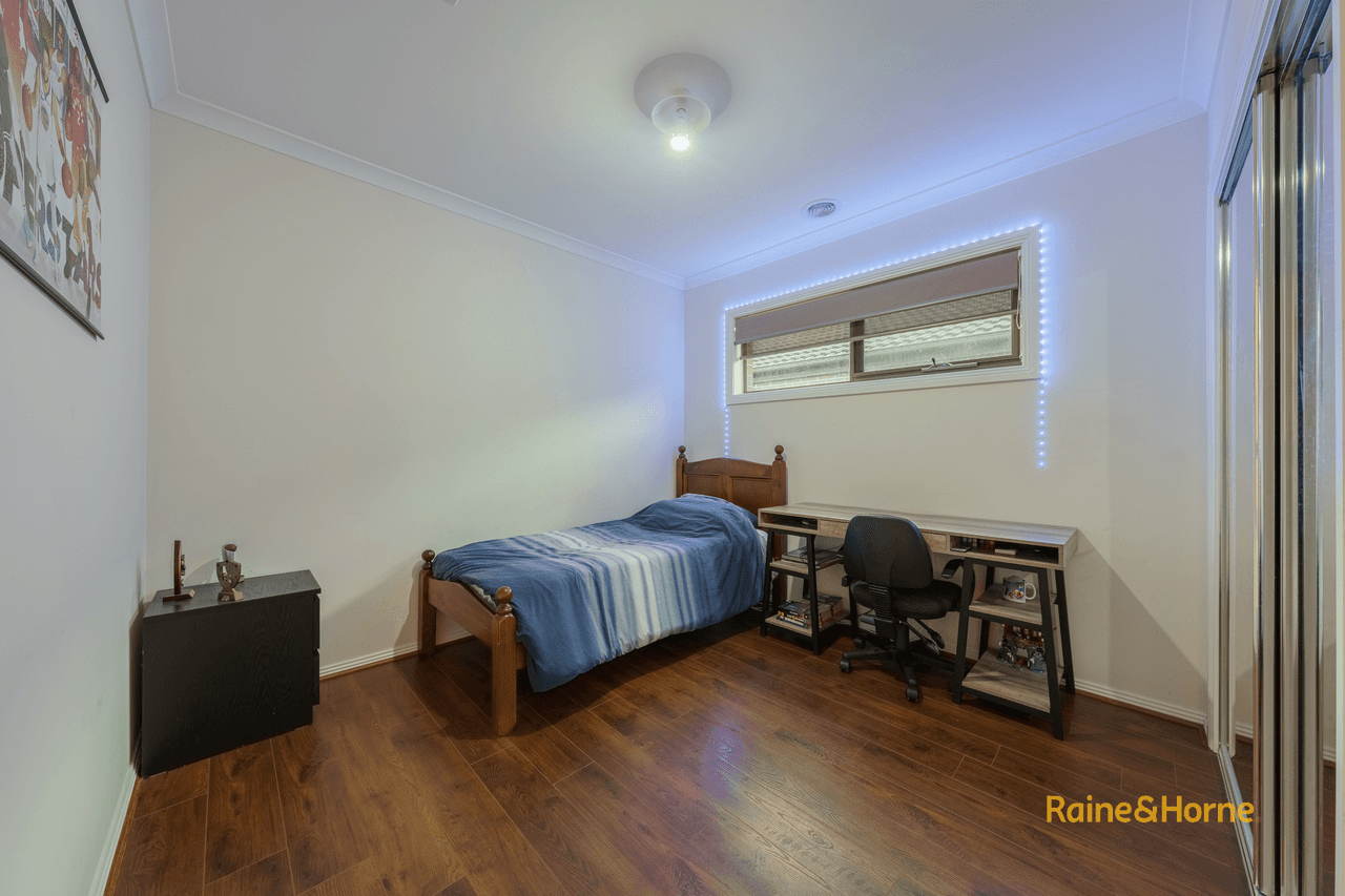 80 Cochin Drive, CLYDE NORTH, VIC 3978