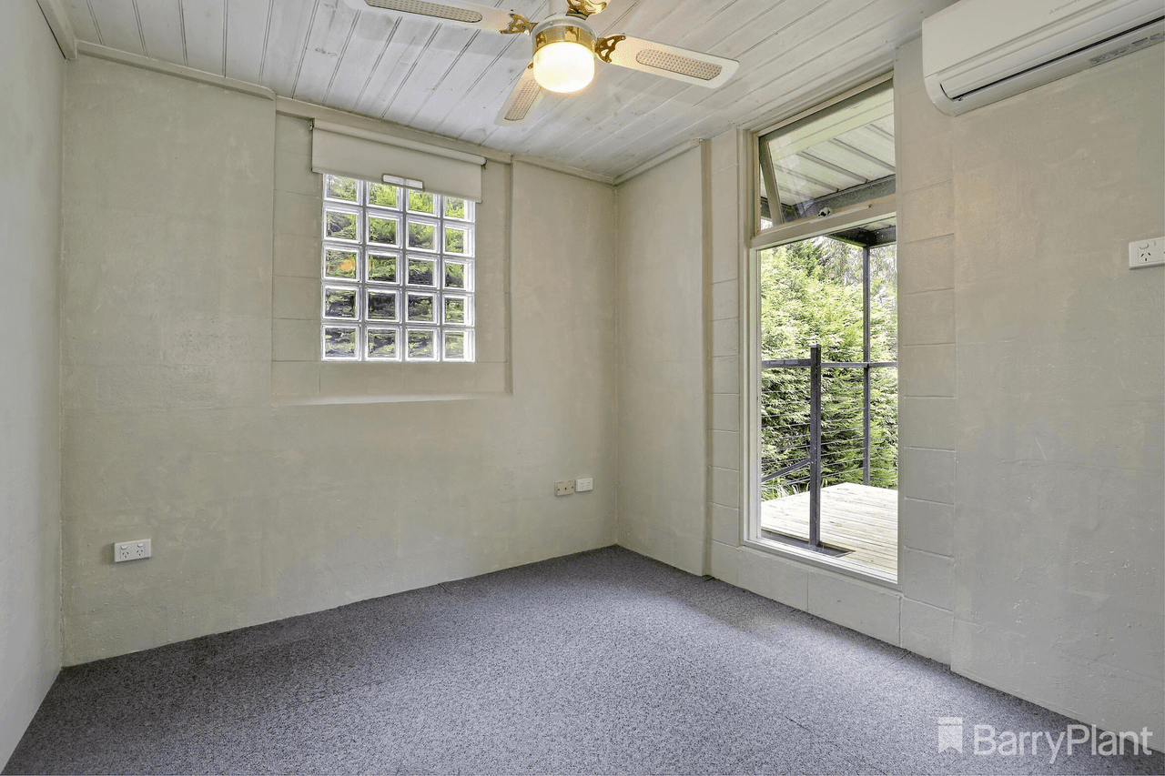 17 Alfred Grove, Emerald, VIC 3782