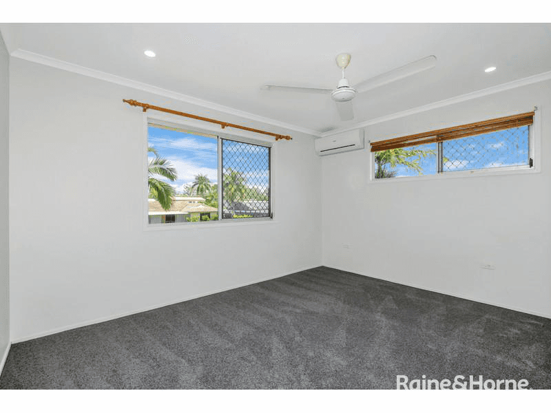 8 Roma Court, KELSO, QLD 4815