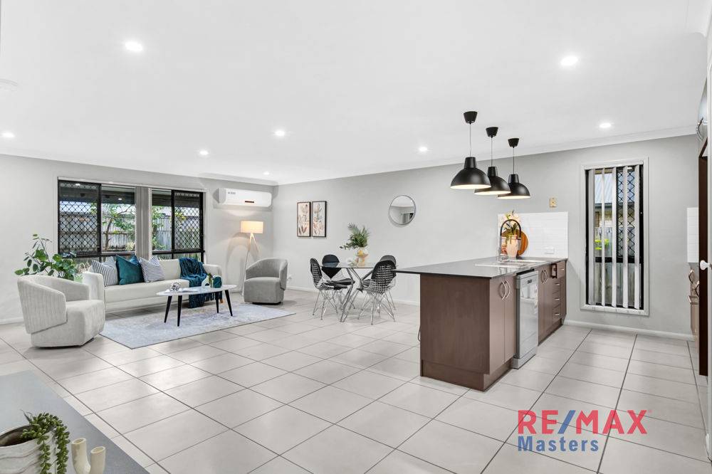 33 Aster Place, CALAMVALE, QLD 4116
