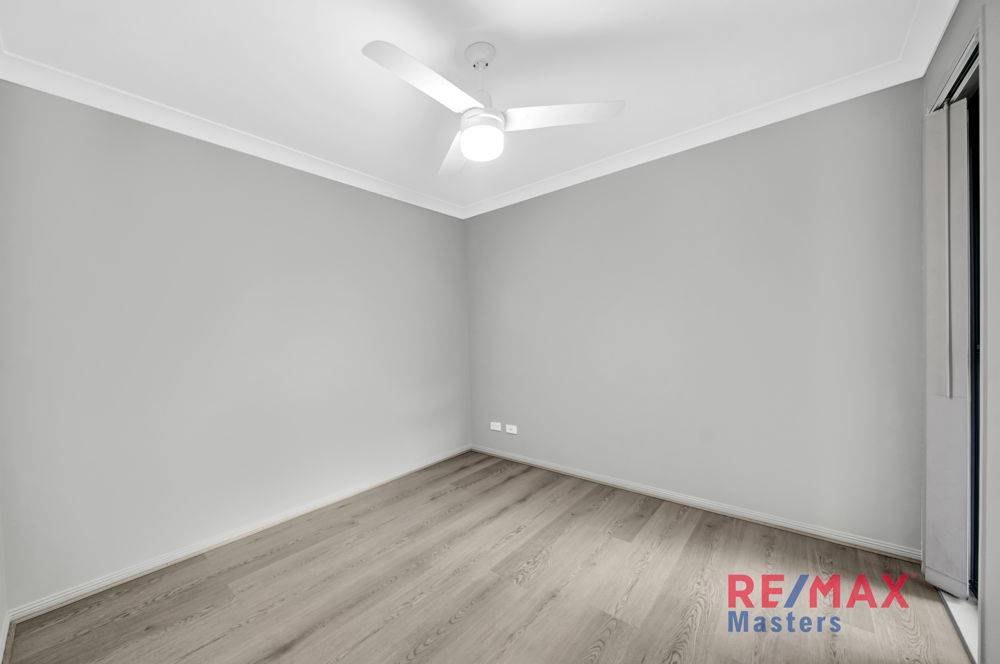 33 Aster Place, CALAMVALE, QLD 4116