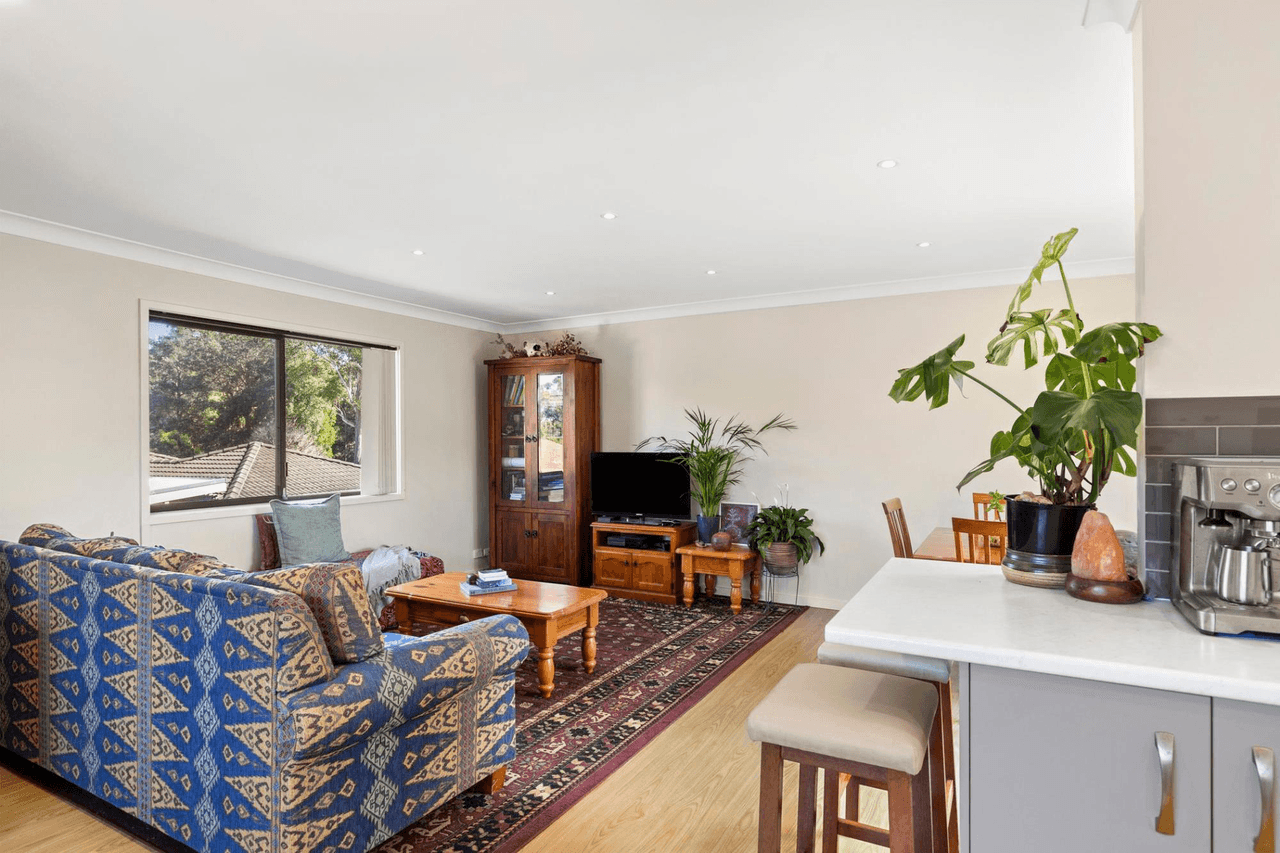 4/30 Clyde Street, MOLLYMOOK BEACH, NSW 2539