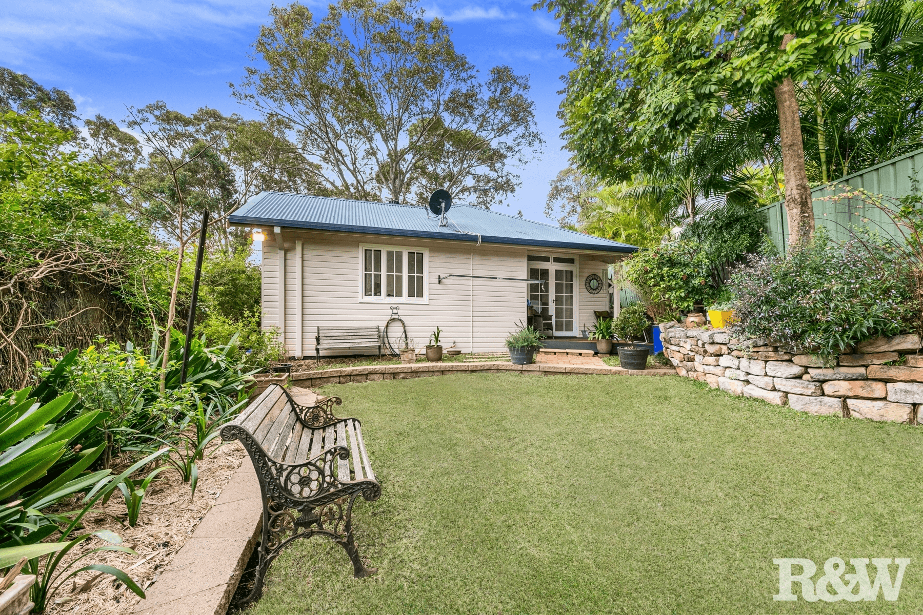 43 High View Road, Pretty Beach, NSW 2257