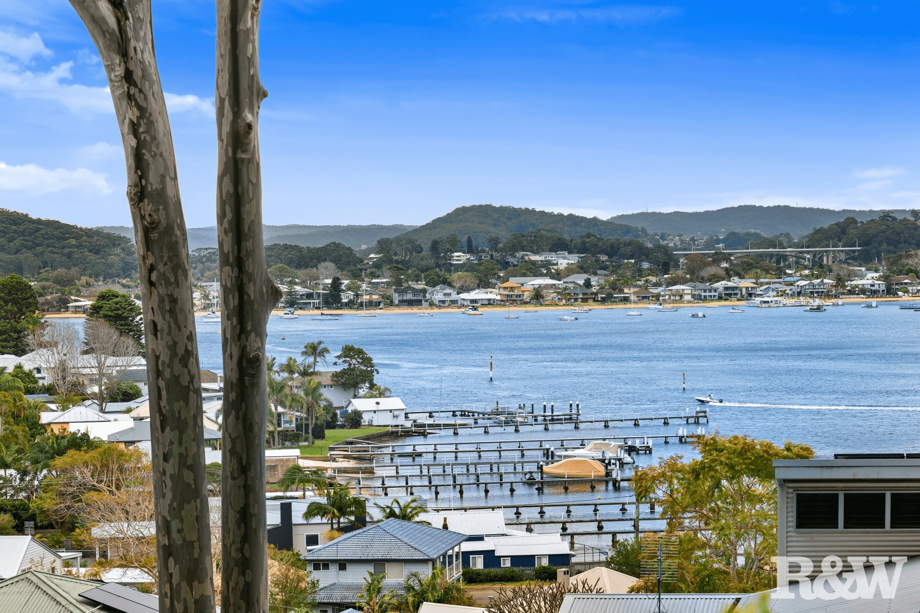 43 High View Road, Pretty Beach, NSW 2257