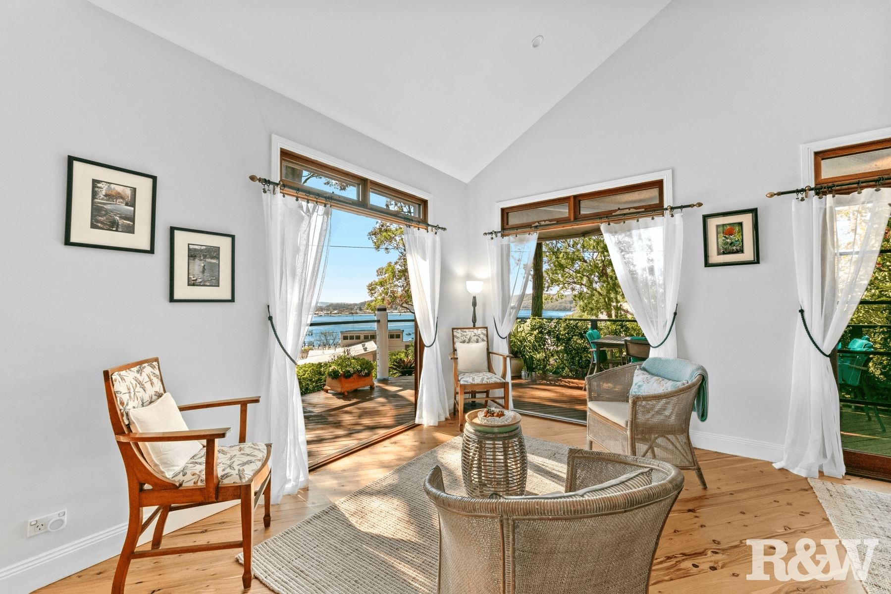 43 High View Road, Pretty Beach, NSW 2257