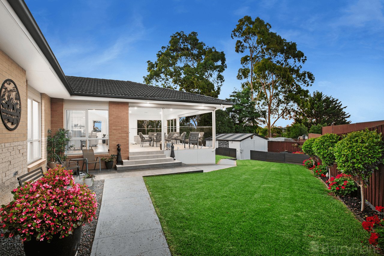 11 Marraroo Close, Bayswater North, VIC 3153