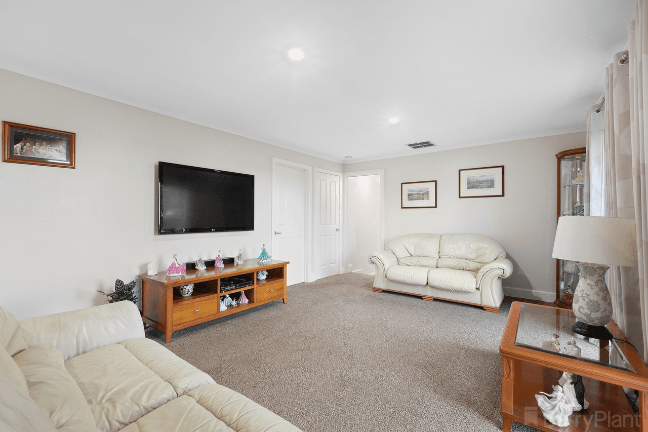 11 Marraroo Close, Bayswater North, VIC 3153