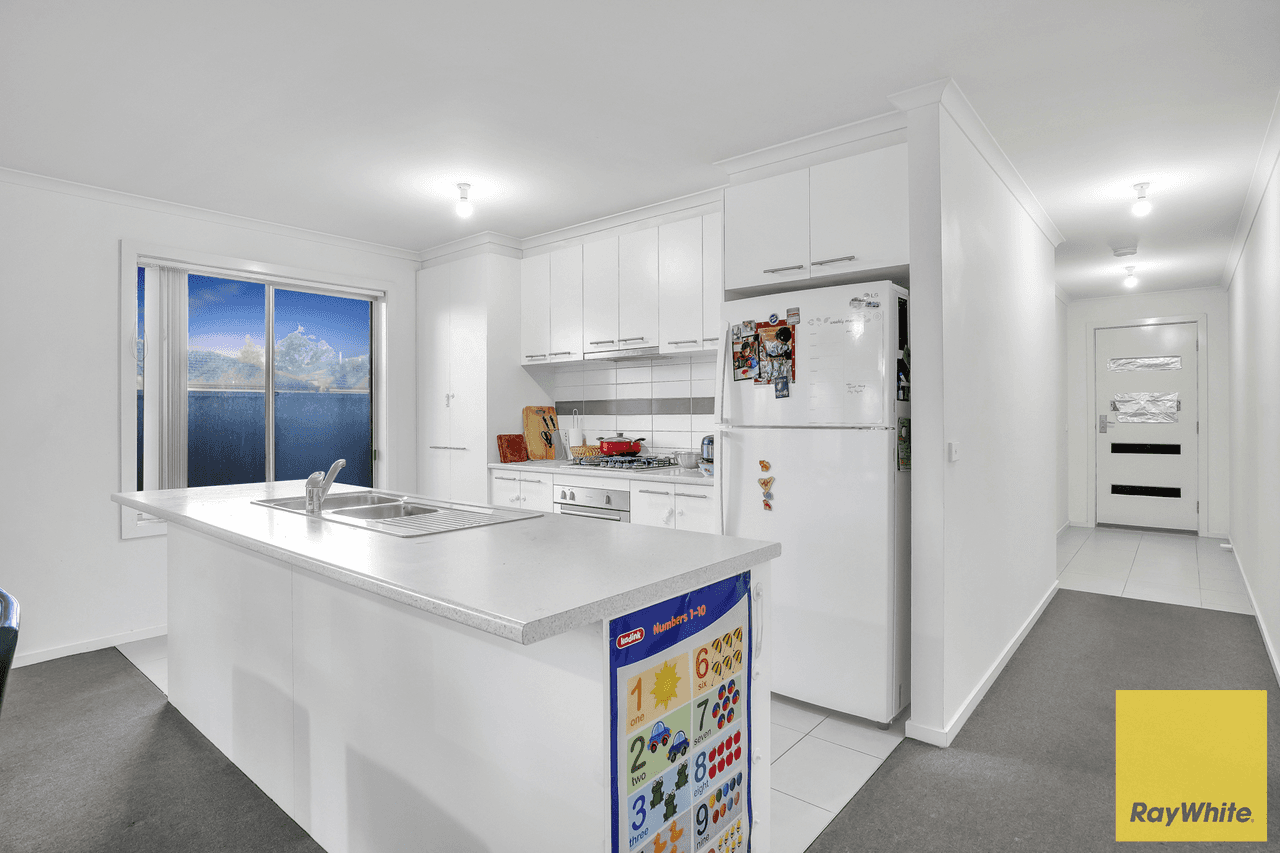 9 Wando Close, TRUGANINA, VIC 3029