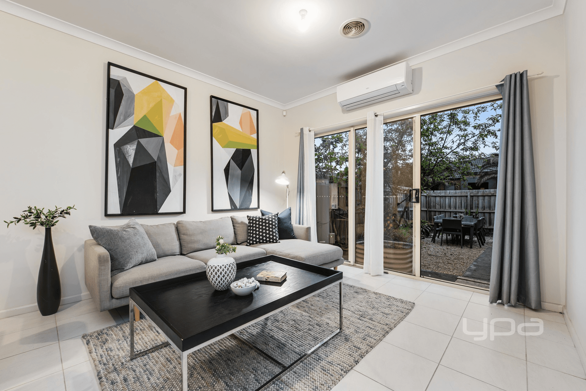 17 Tintern Terrace, South Morang, VIC 3752