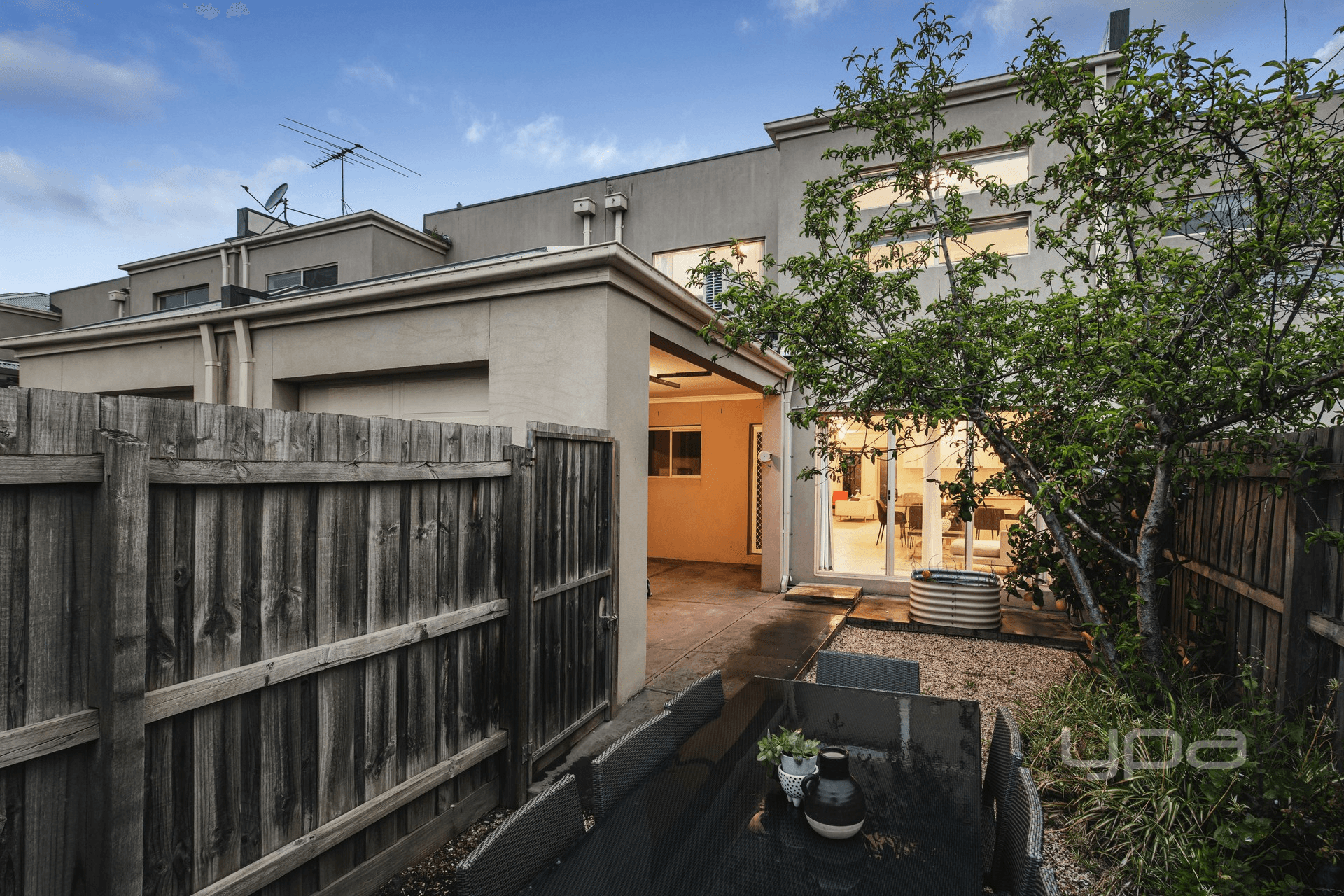 17 Tintern Terrace, South Morang, VIC 3752