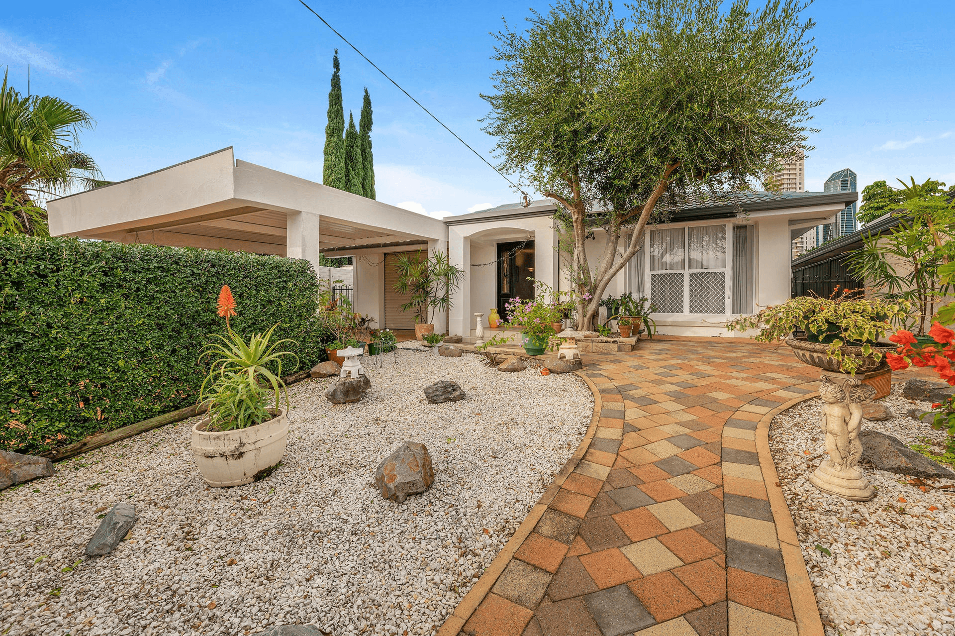 28 Brindisi Avenue, Isle Of Capri, QLD 4217