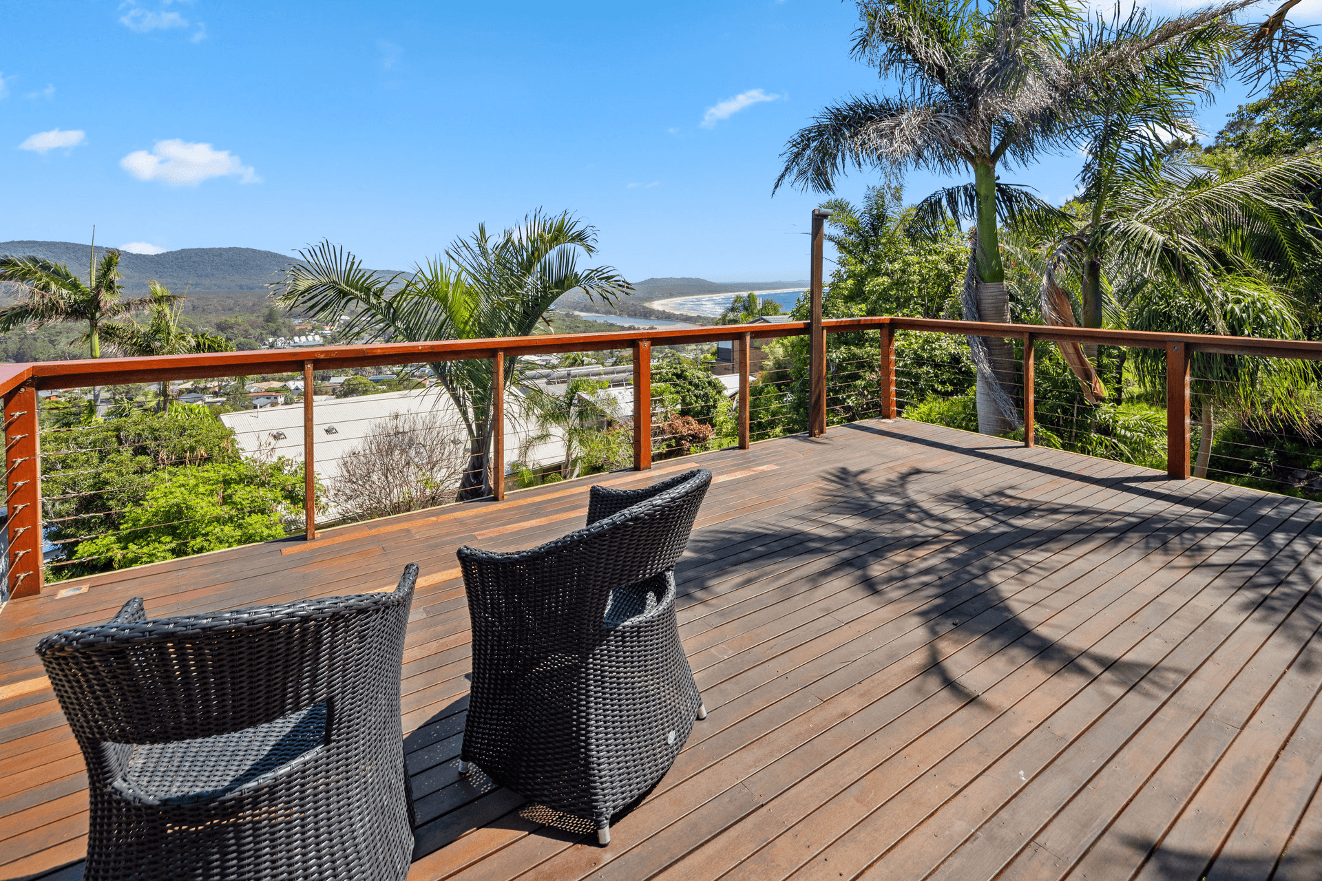 60 Skyline Crescent, Crescent Head, NSW 2440