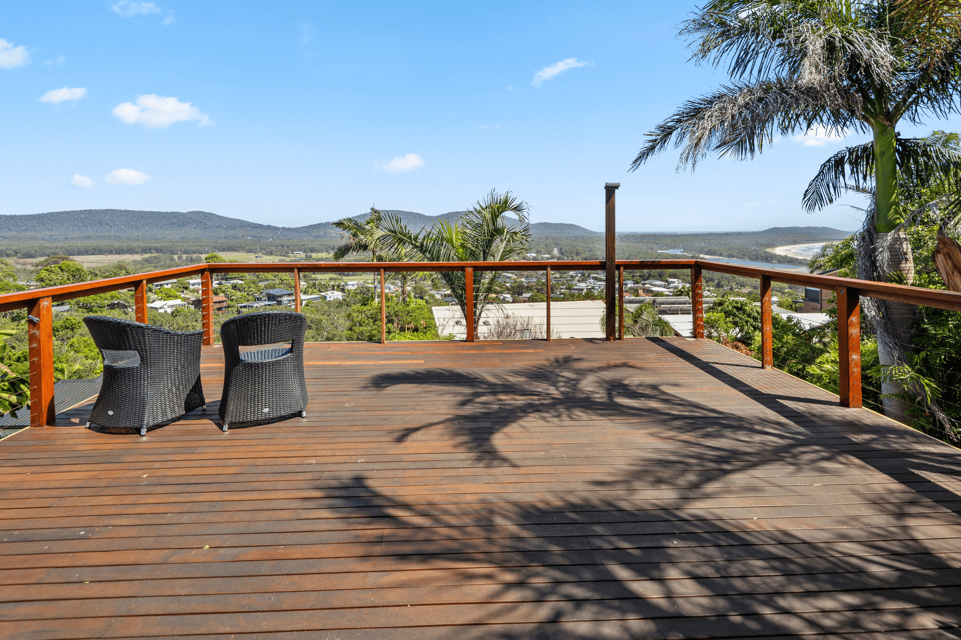 60 Skyline Crescent, Crescent Head, NSW 2440