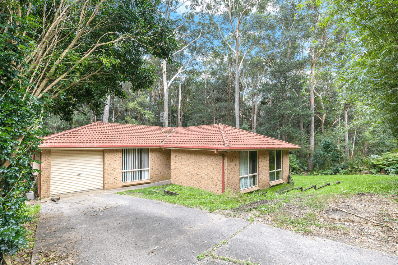 28 Oxley Crescent, MOLLYMOOK BEACH, NSW 2539