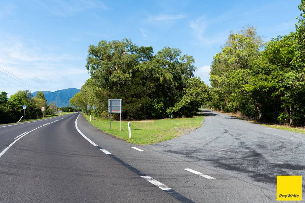 Lot 10 Machans Beach Road, MACHANS BEACH, QLD 4878