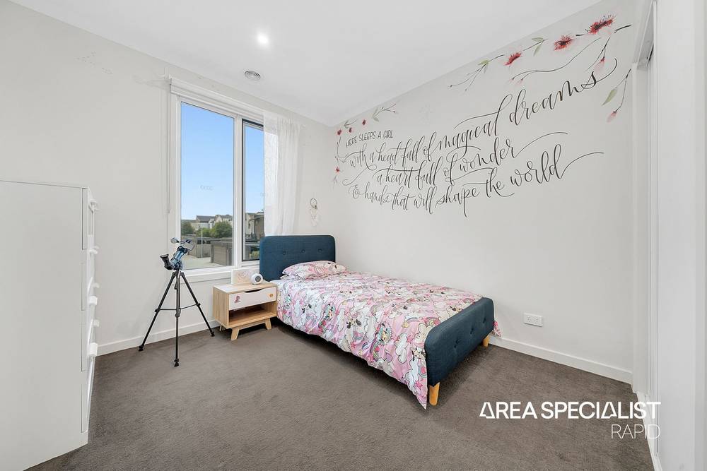 53 Cilento Crescent, Lynbrook, VIC 3975