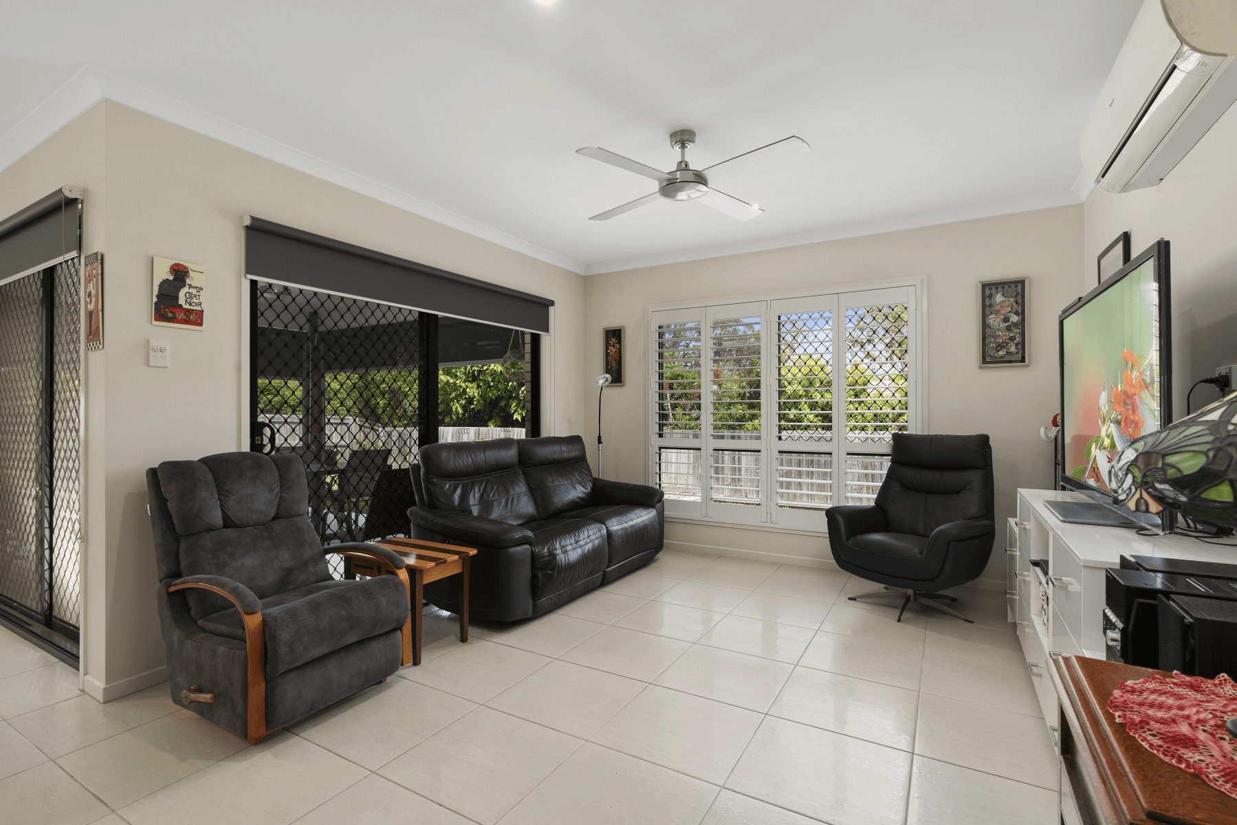 11 Lloyd Street, BEERWAH, QLD 4519