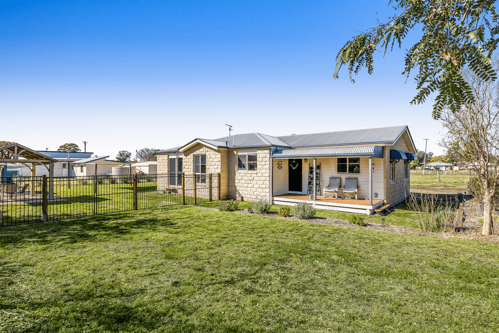 40 Perham Street, PITTSWORTH, QLD 4356