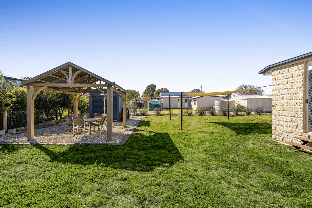 40 Perham Street, PITTSWORTH, QLD 4356