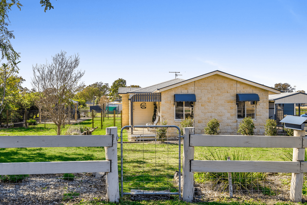 40 Perham Street, PITTSWORTH, QLD 4356