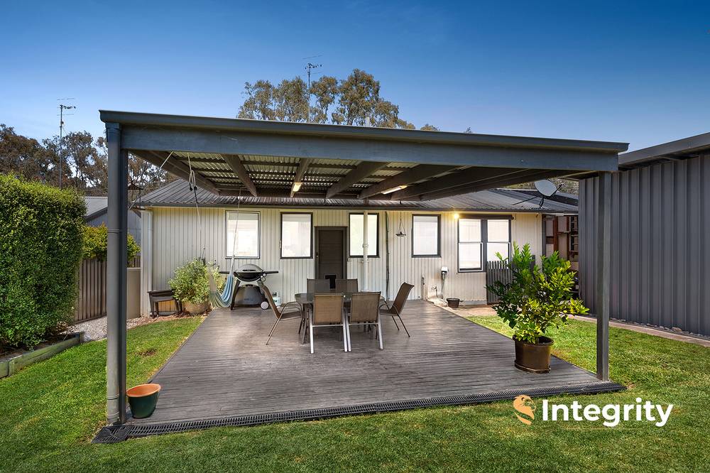20 Park Avenue North, Eildon, VIC 3713