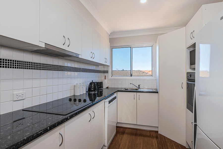 13 Albatross Ct, Banksia Beach, QLD 4507