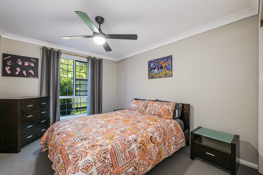 13 Albatross Ct, Banksia Beach, QLD 4507