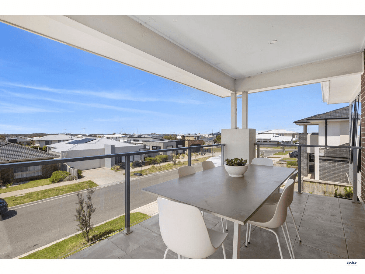 25 Hibbertia Street, Torquay, VIC 3228